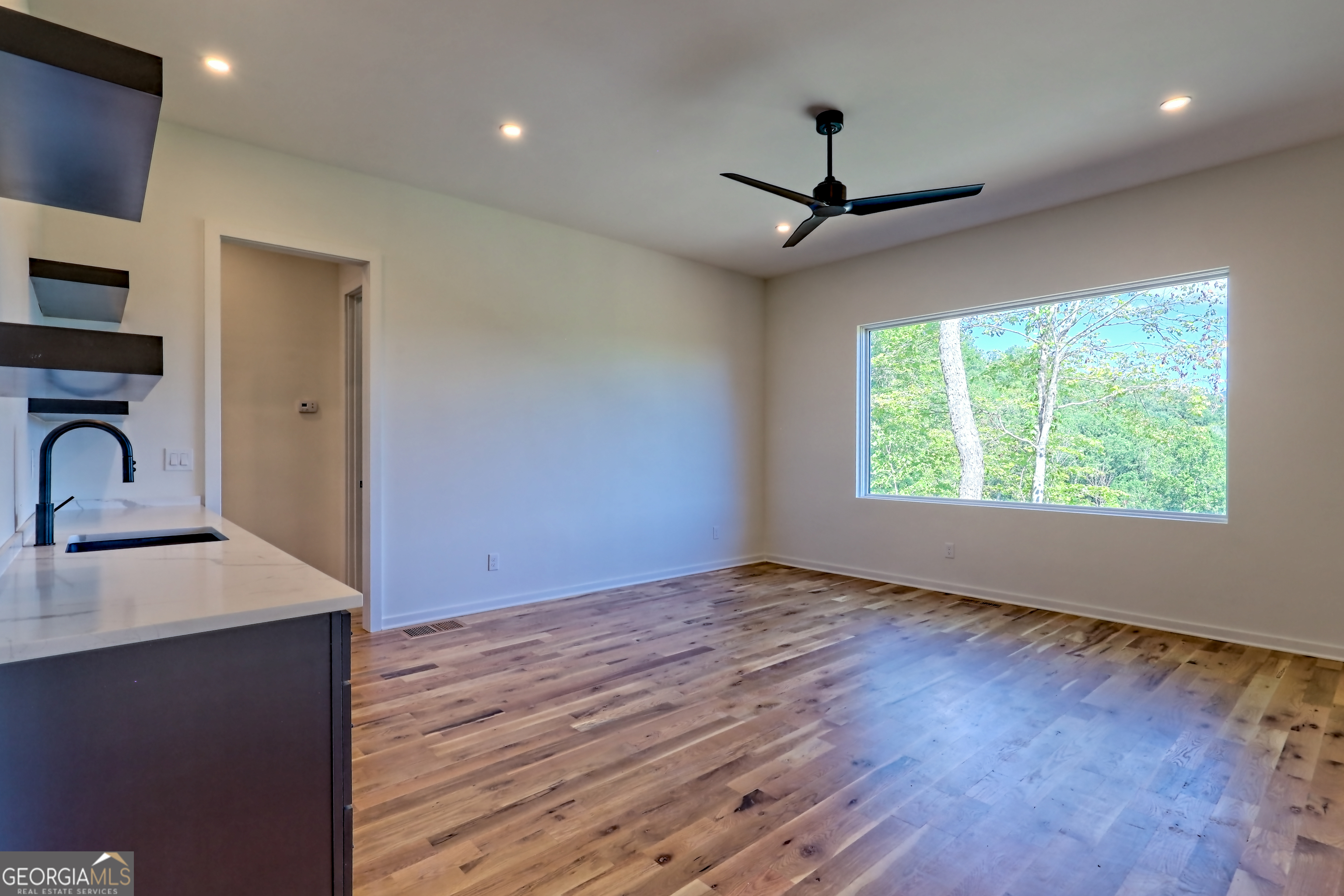 Clayton, Georgia 30525, United States, 4 Bedrooms Bedrooms, ,5 BathroomsBathrooms,Residential,Active,200462