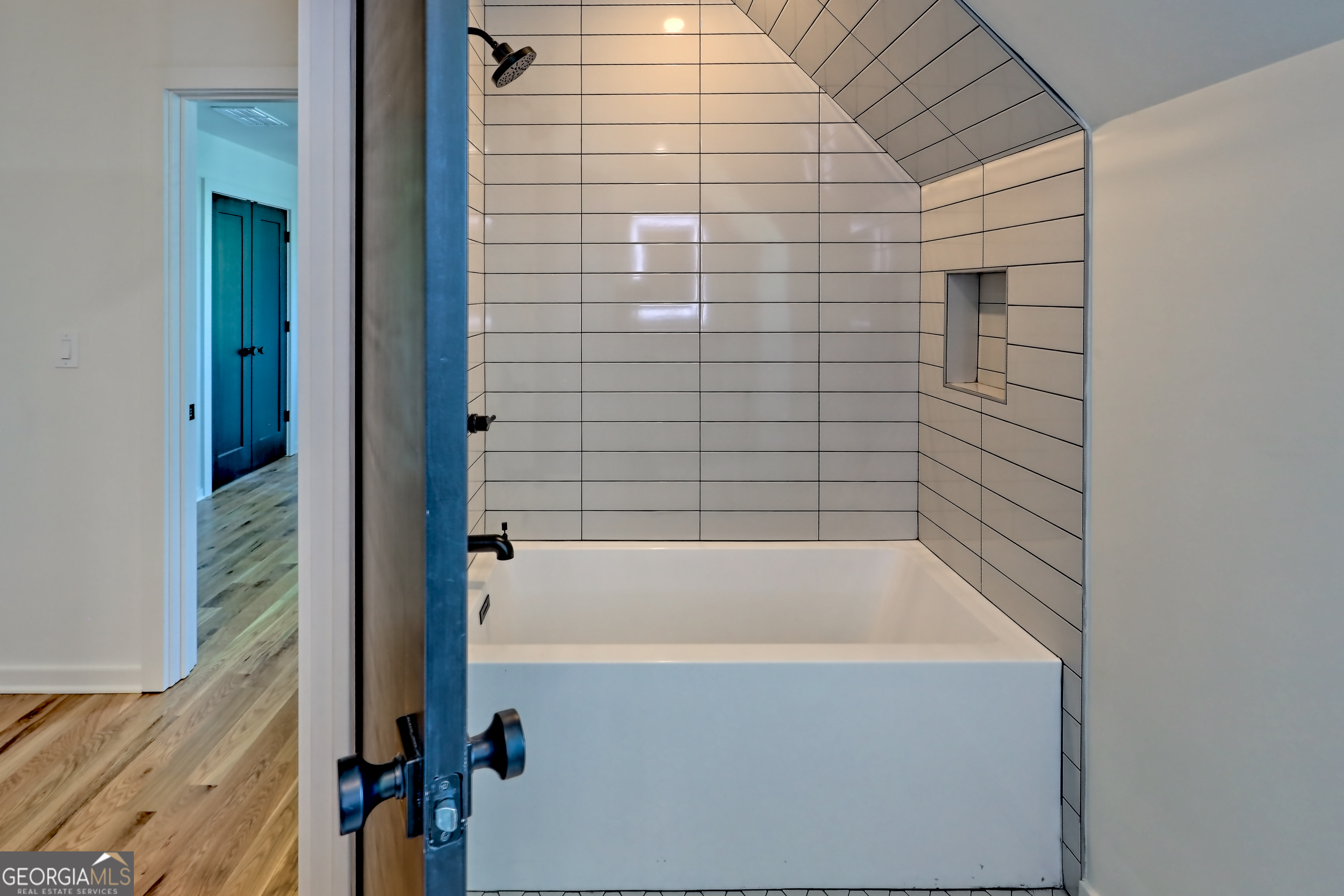 Clayton, Georgia 30525, United States, 4 Bedrooms Bedrooms, ,5 BathroomsBathrooms,Residential,Active,200462