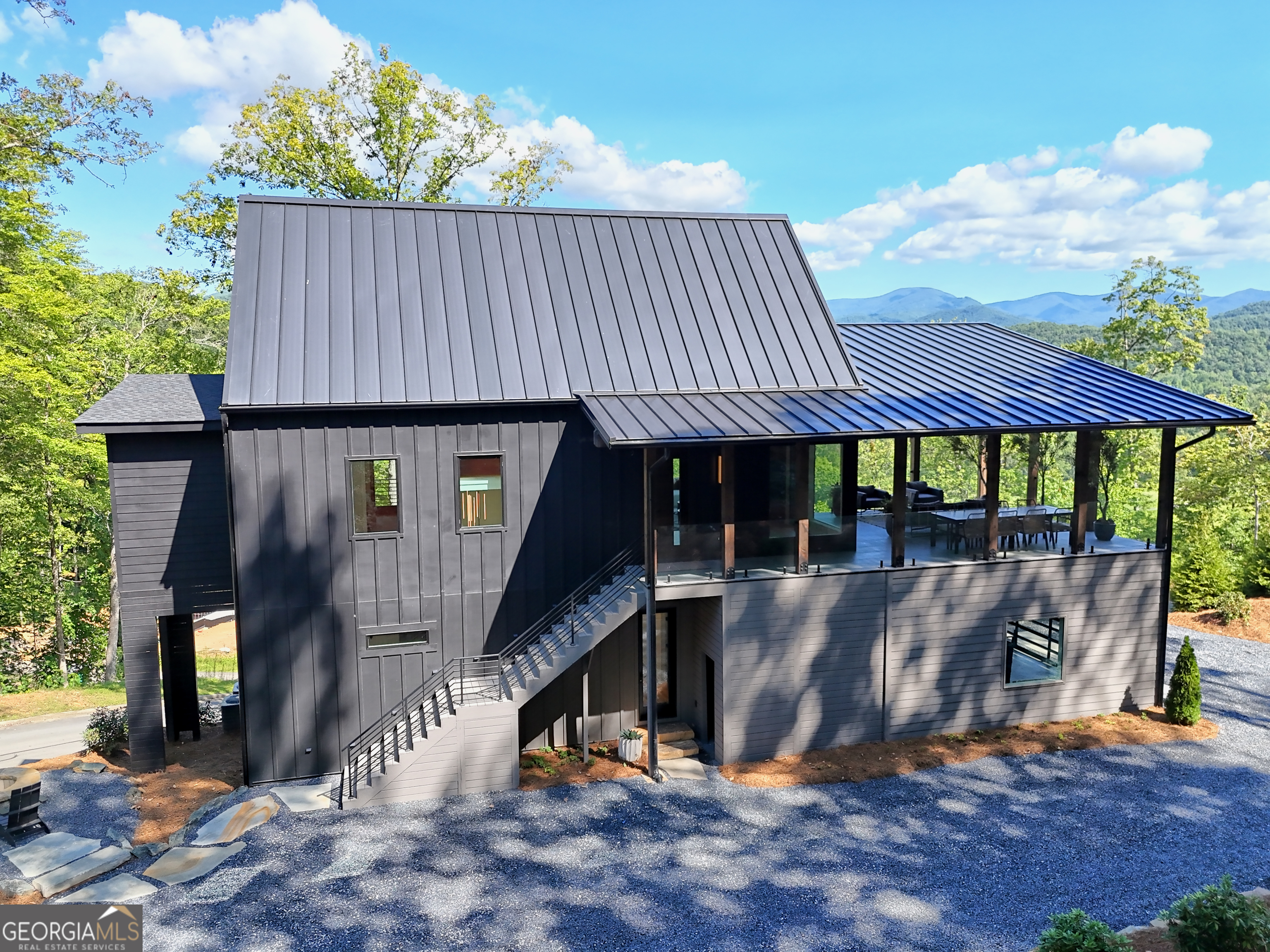 Clayton, Georgia 30525, United States, 4 Bedrooms Bedrooms, ,5 BathroomsBathrooms,Residential,Active,200462