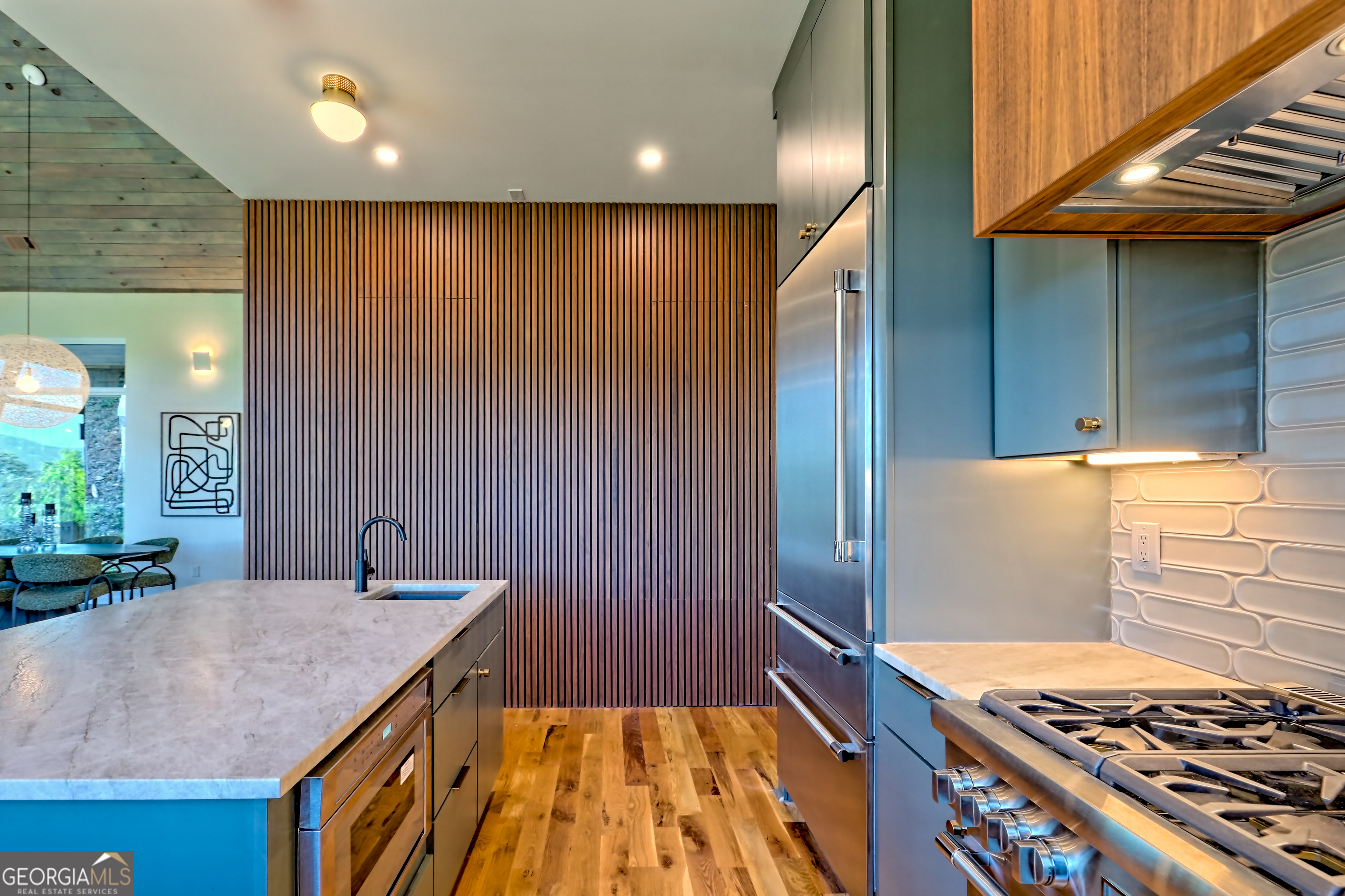 Clayton, Georgia 30525, United States, 4 Bedrooms Bedrooms, ,5 BathroomsBathrooms,Residential,Active,200462