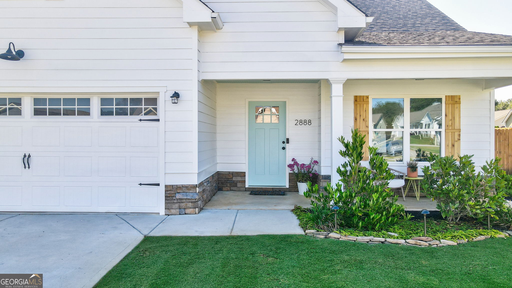 2888 Oak Springs DR