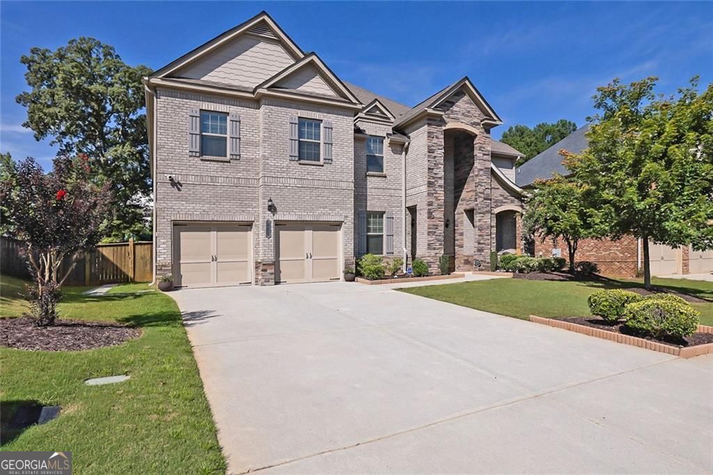 Photo of 4550 Point Rock Drive, Buford, GA 30519 (MLS # 10830138)