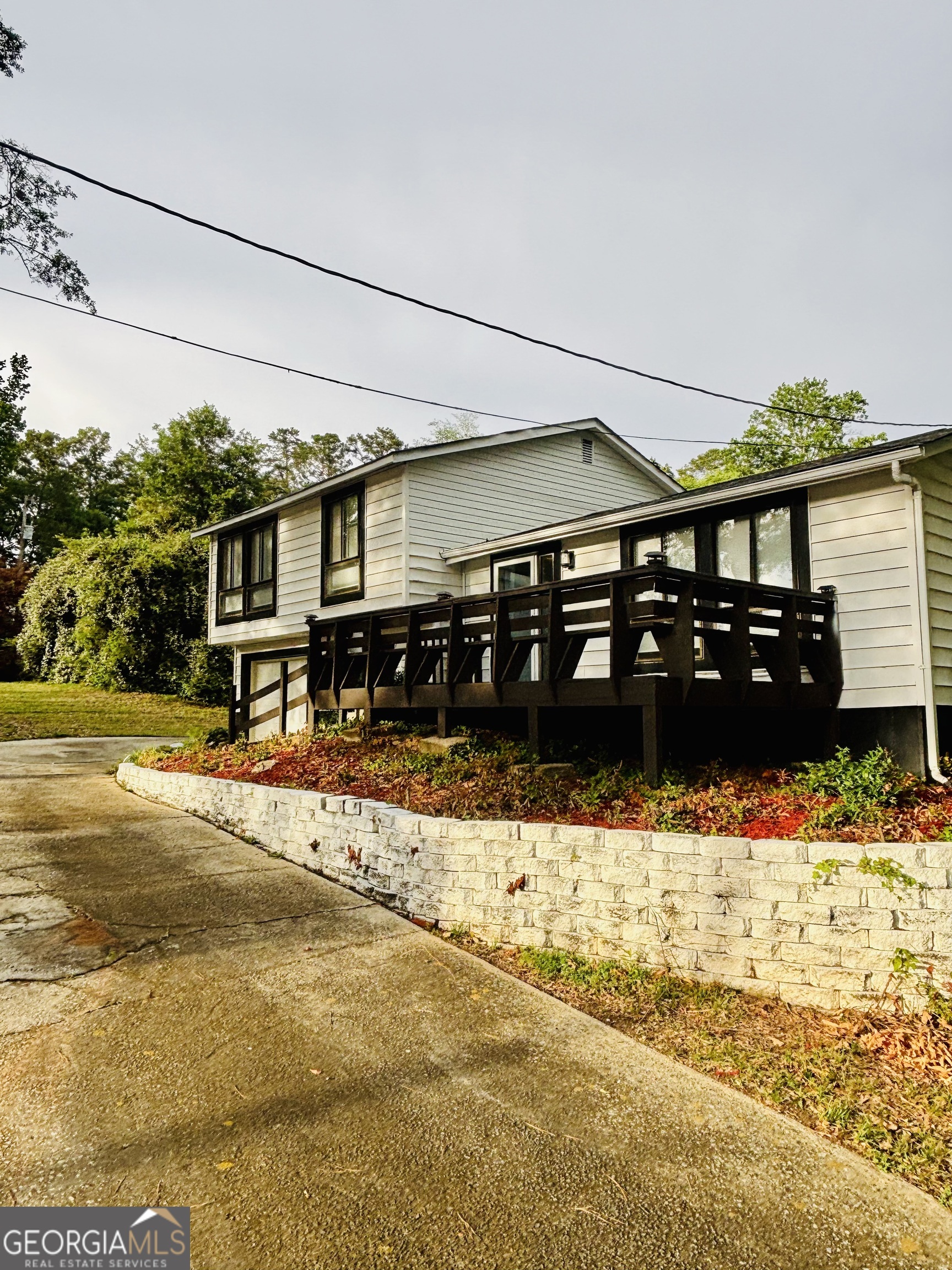 121 Kings Ridge DR