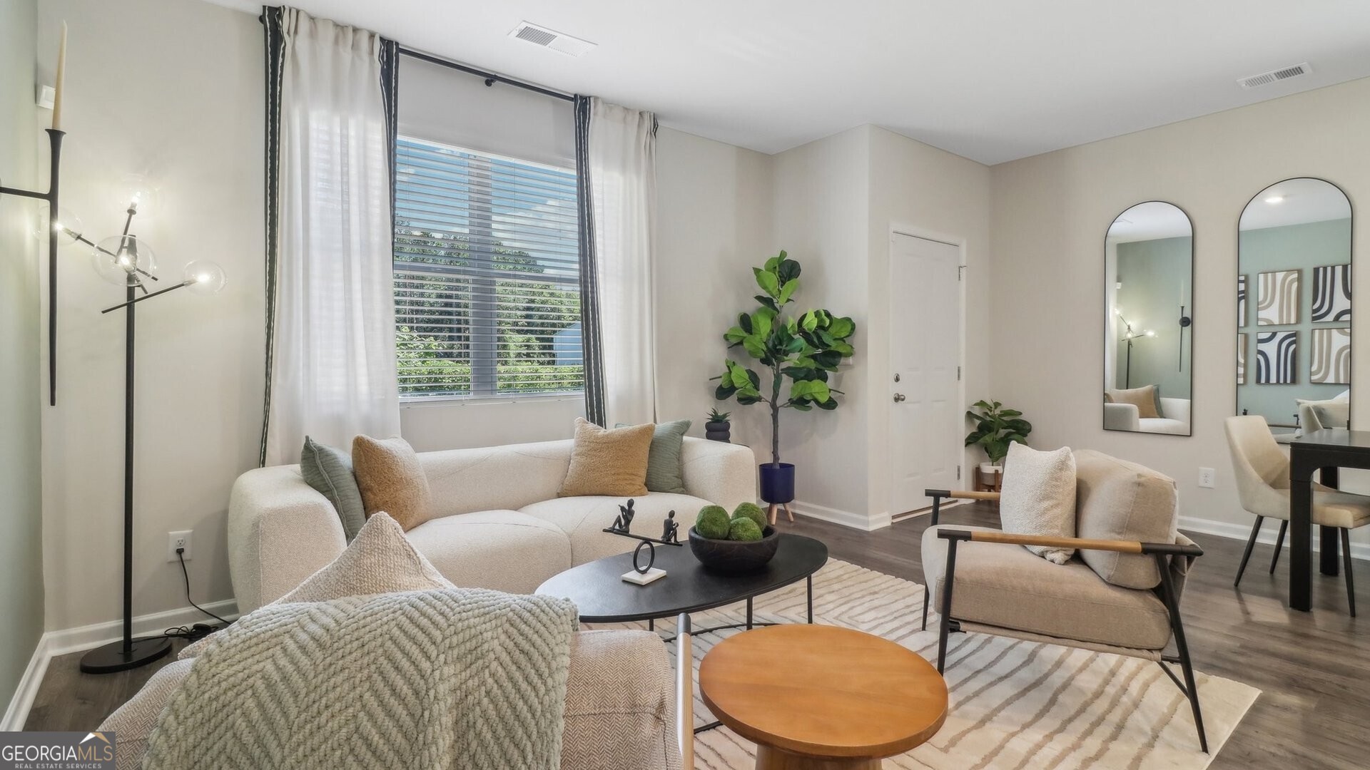 20 Silverbell LN 40