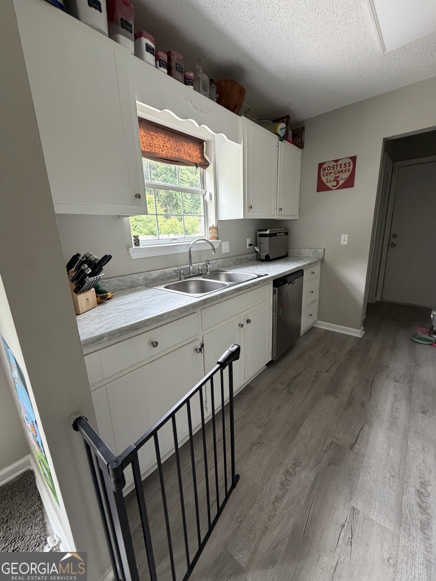 125 Lake Wellington DR
