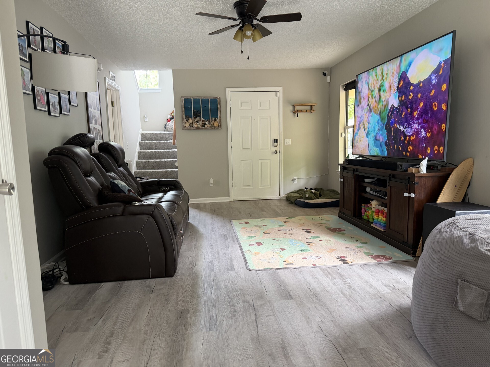 125 Lake Wellington DR