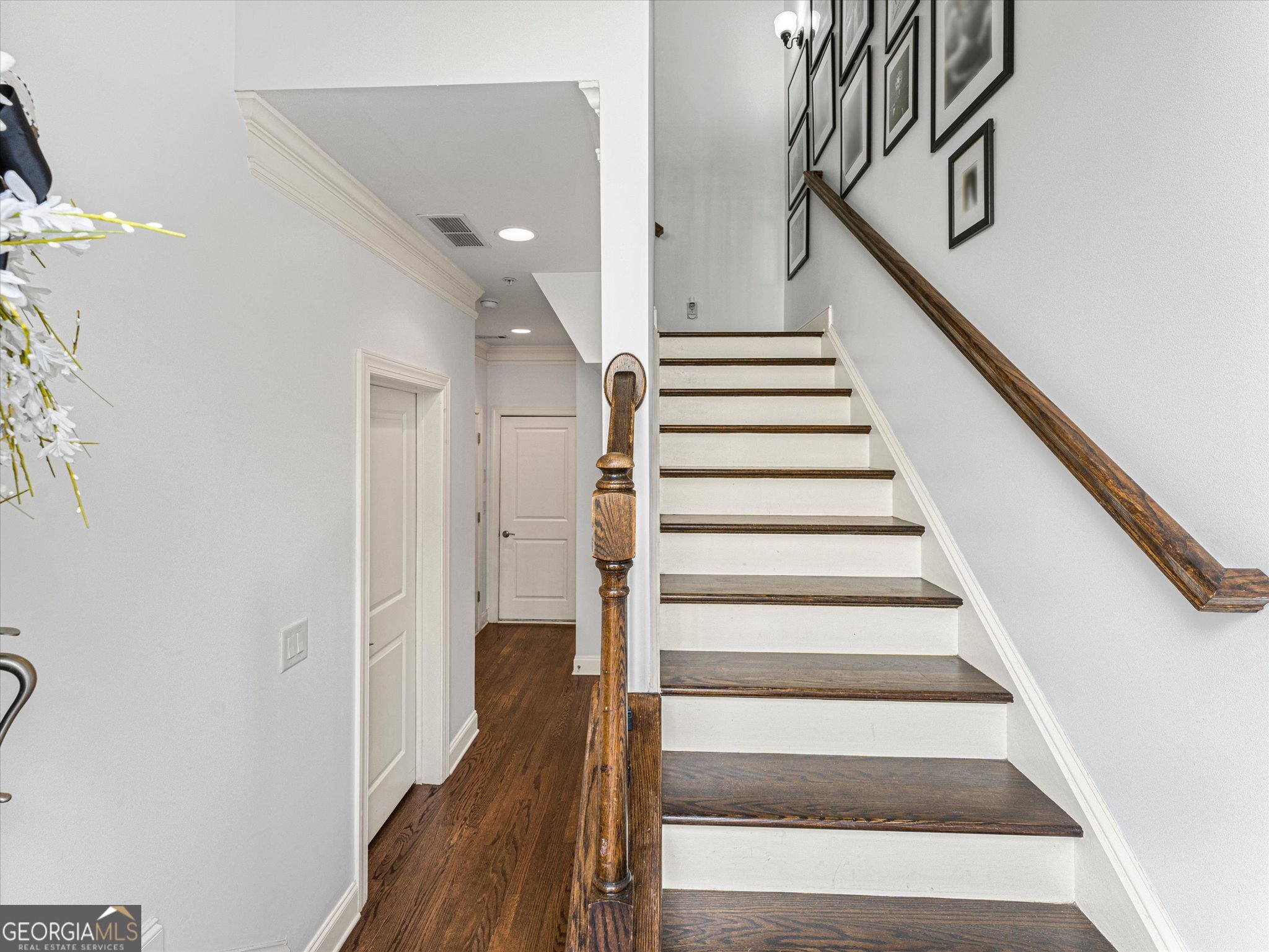299 Green ST NW