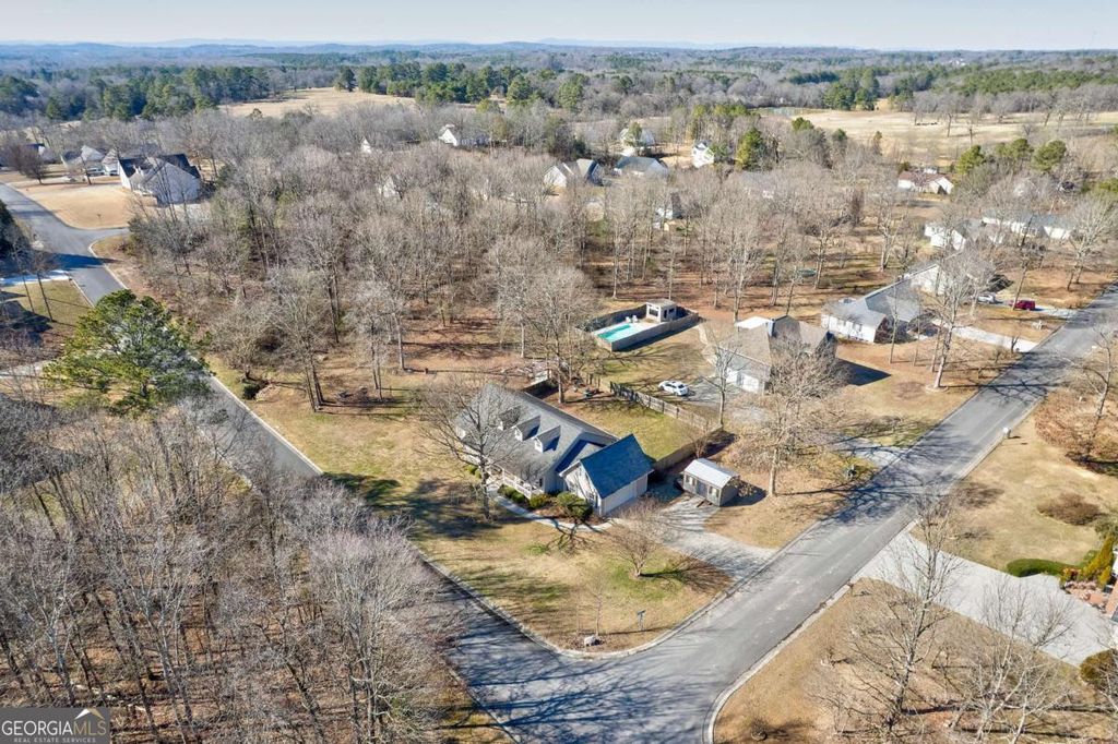 Photo of 165 Richland Street, Calhoun, GA 30701 (MLS # 10695137)