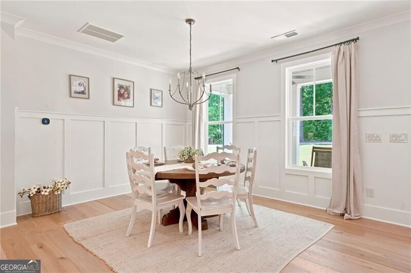 245 Frances RD
