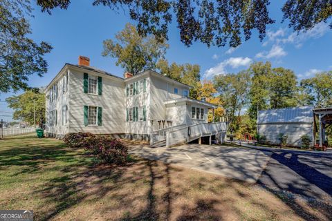 A home in Monticello