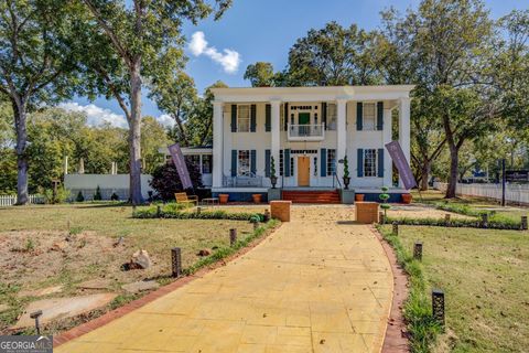 A home in Monticello