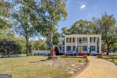 A home in Monticello