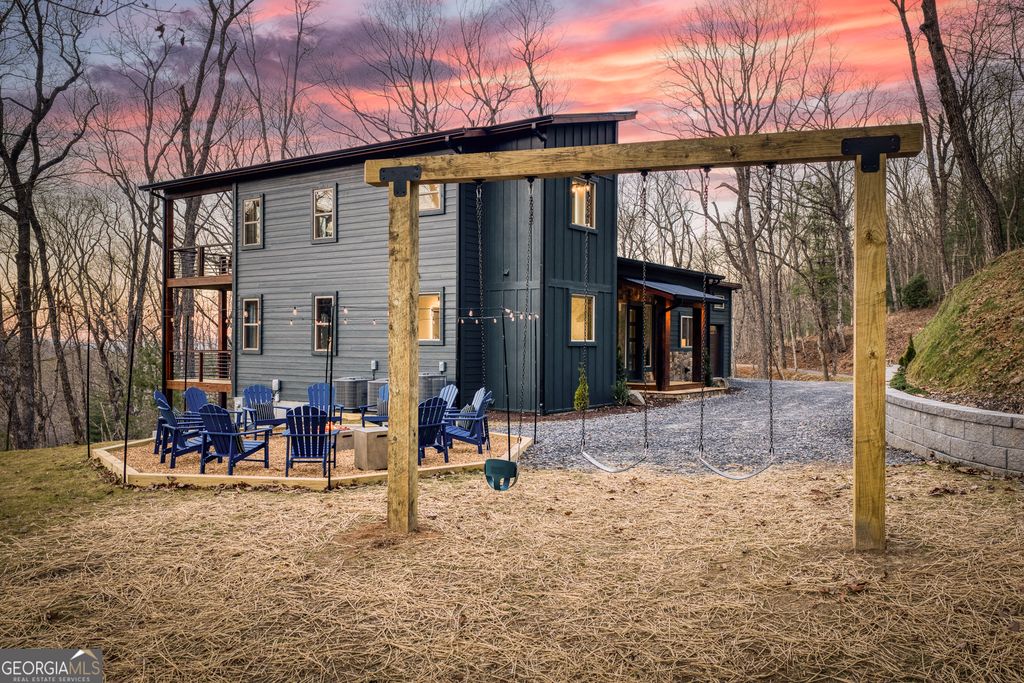 Photo of 1160 Mangums Trail, Blue Ridge, GA 30513 (MLS # 10737018)