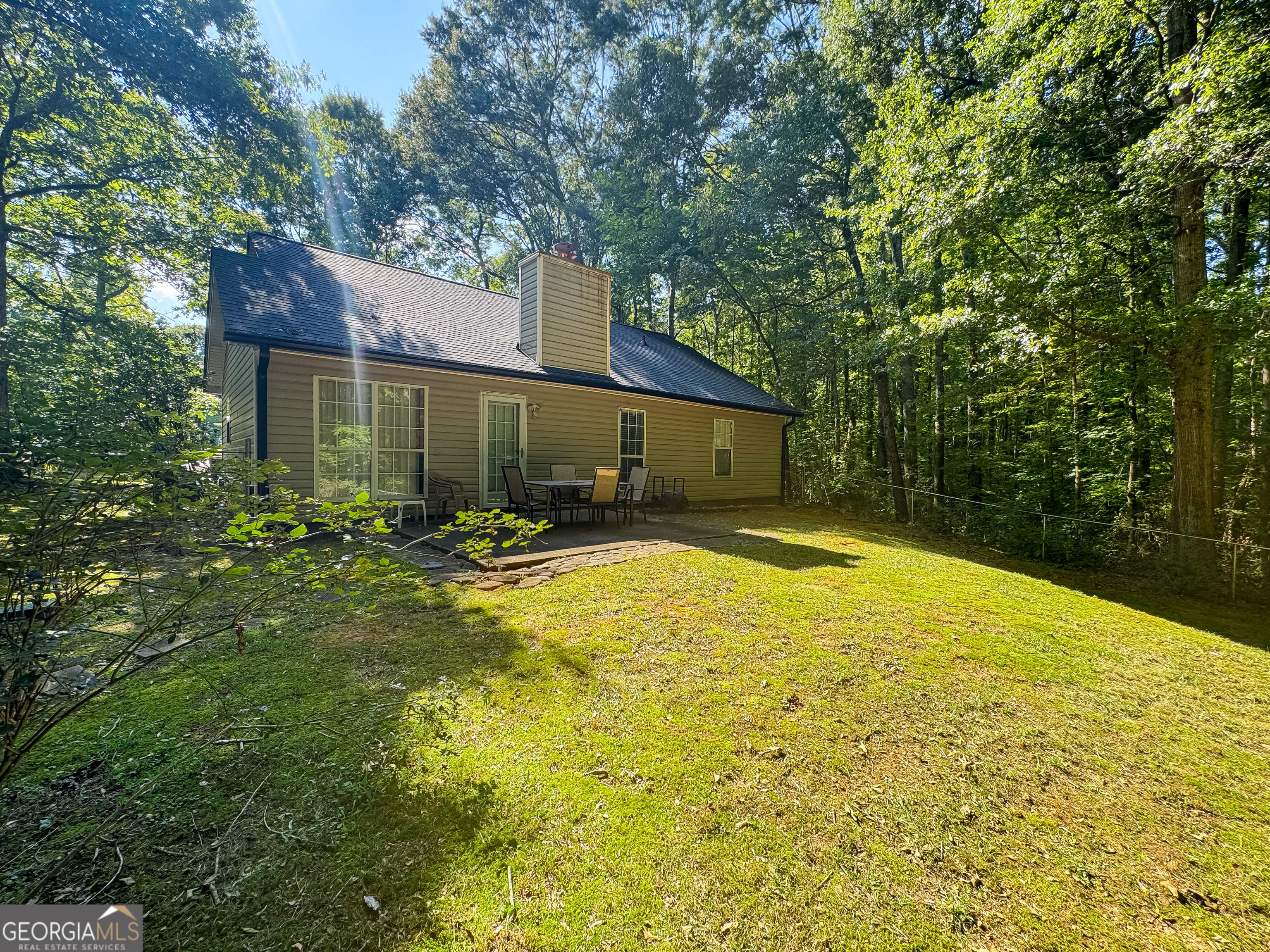 Sharpsburg, Georgia 30277, United States, 3 Bedrooms Bedrooms, ,2 BathroomsBathrooms,Residential,Active,182134