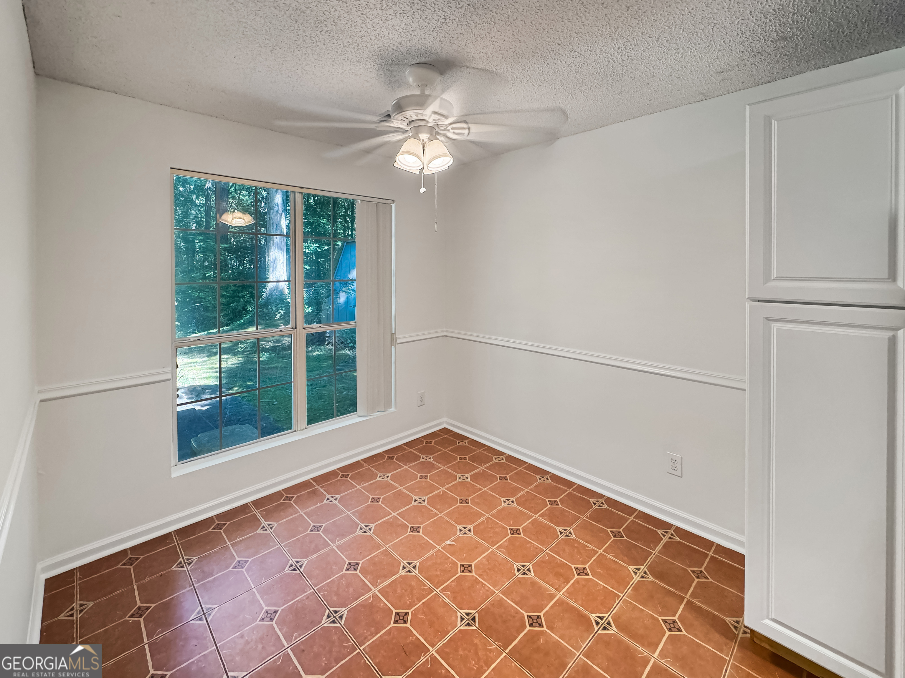 Sharpsburg, Georgia 30277, United States, 3 Bedrooms Bedrooms, ,2 BathroomsBathrooms,Residential,Active,182134