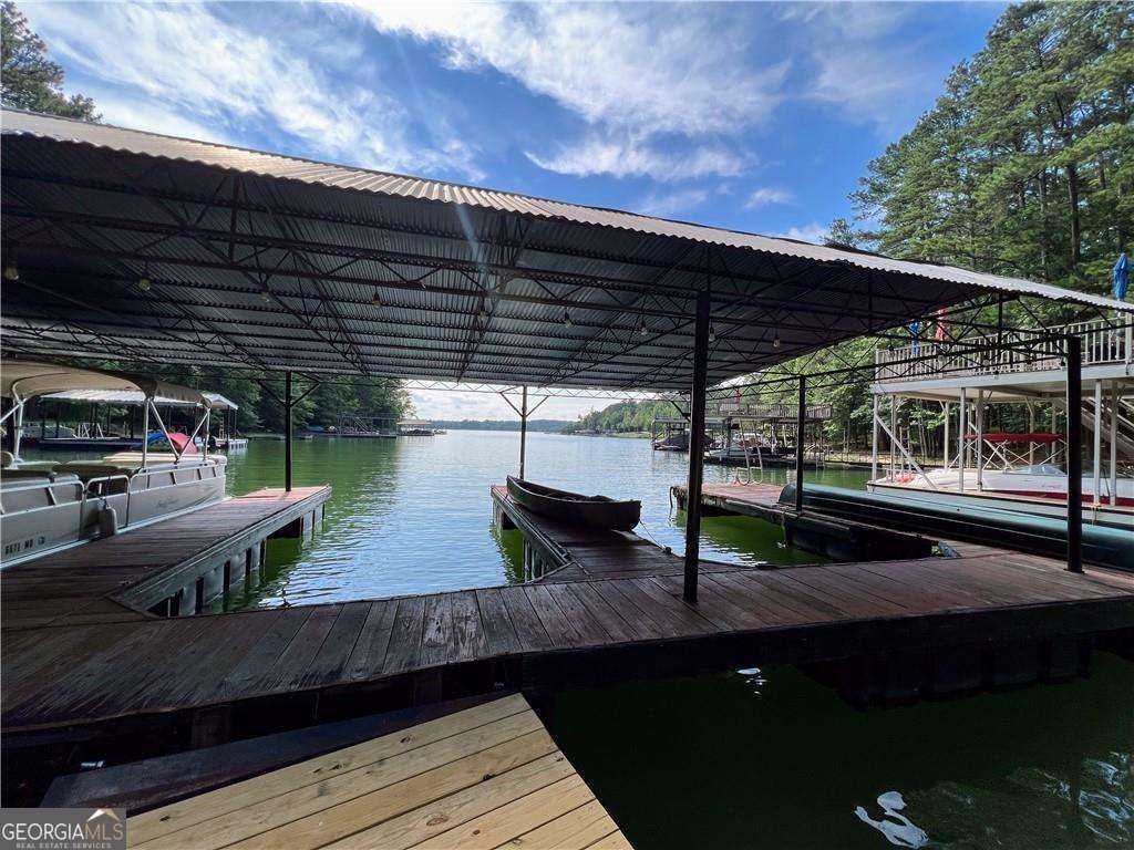 Victoria Reservoir Area - Land