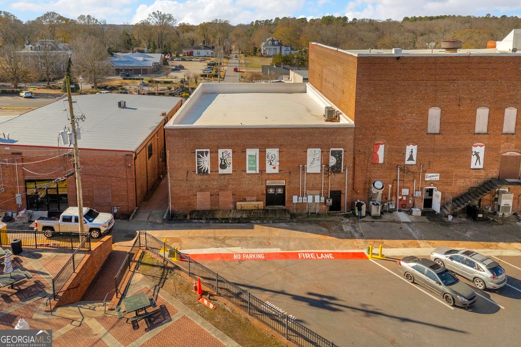 Photo of 1642 S Broad Street #22, Commerce, GA 30529 (MLS # 10665016)