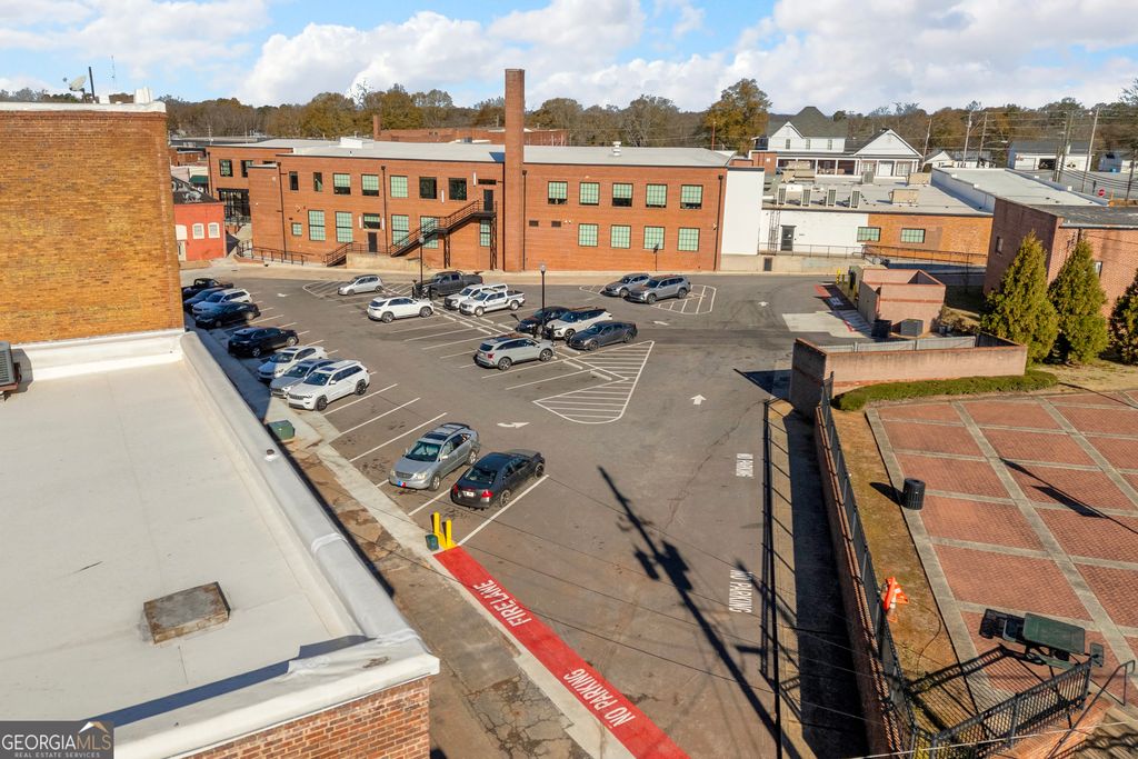 Photo of 1642 S Broad Street #22, Commerce, GA 30529 (MLS # 10665016)