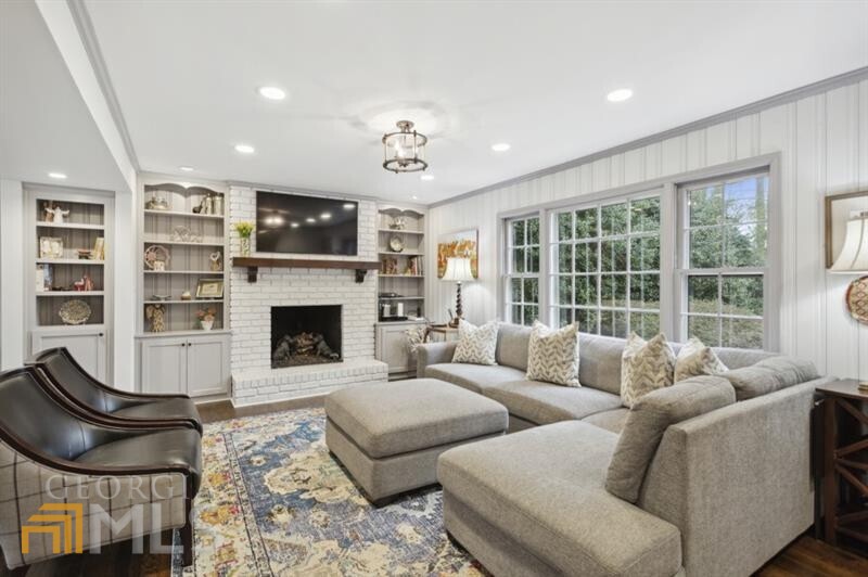 Devonshire - Residential