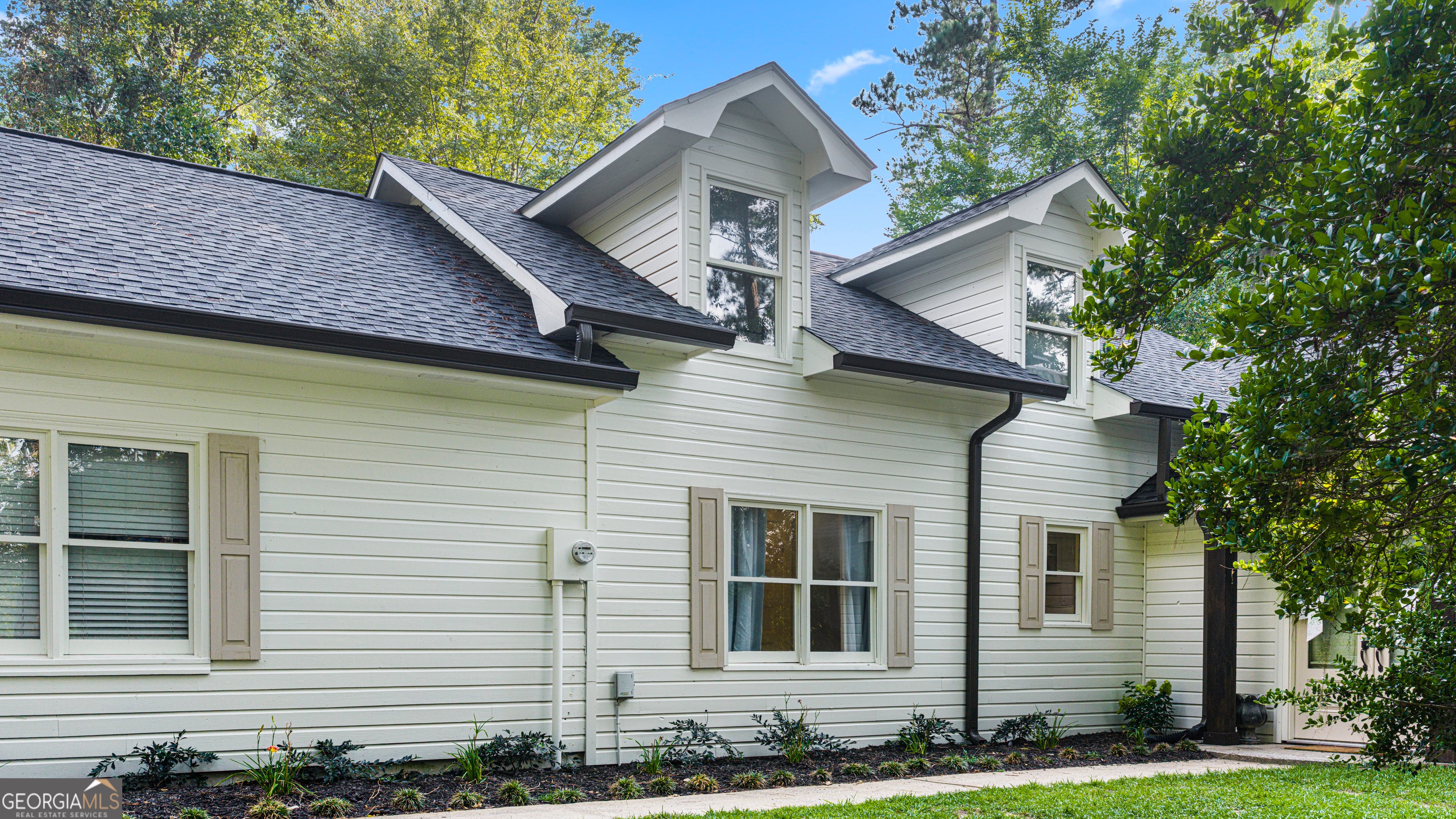 109 High Bluff RD