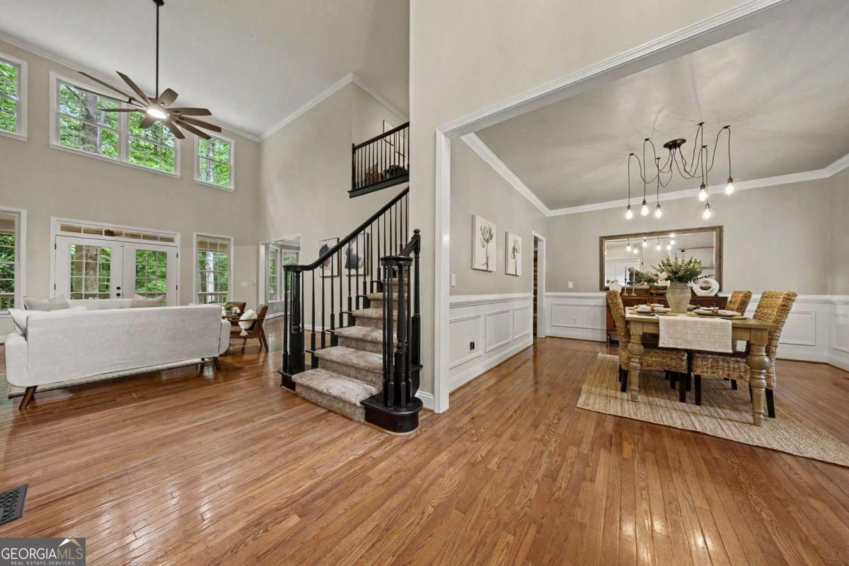 161 Dogwood TRL