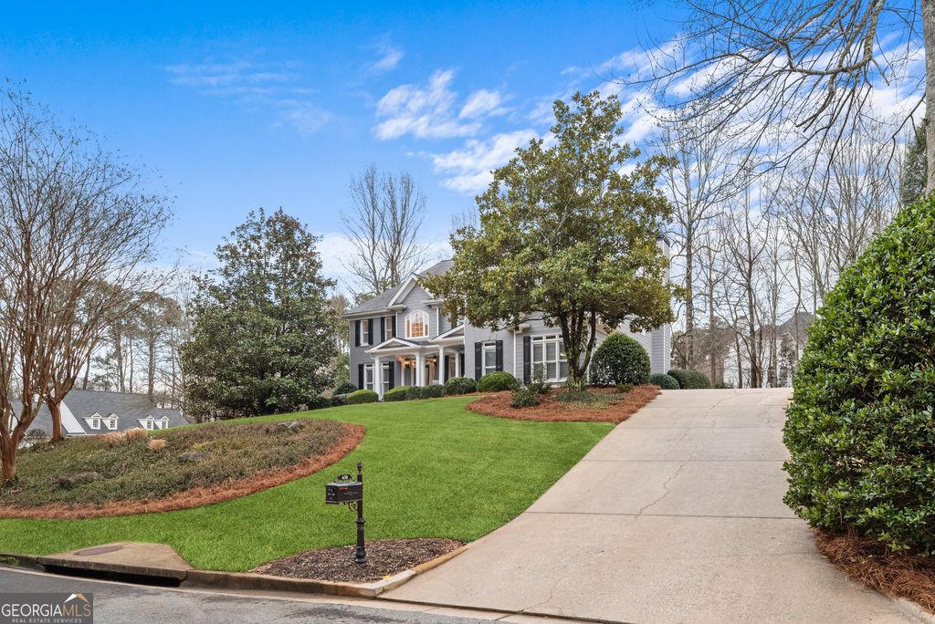 Photo of 630 Oak Farm Lane, Milton, GA 30004 (MLS # 10689115)