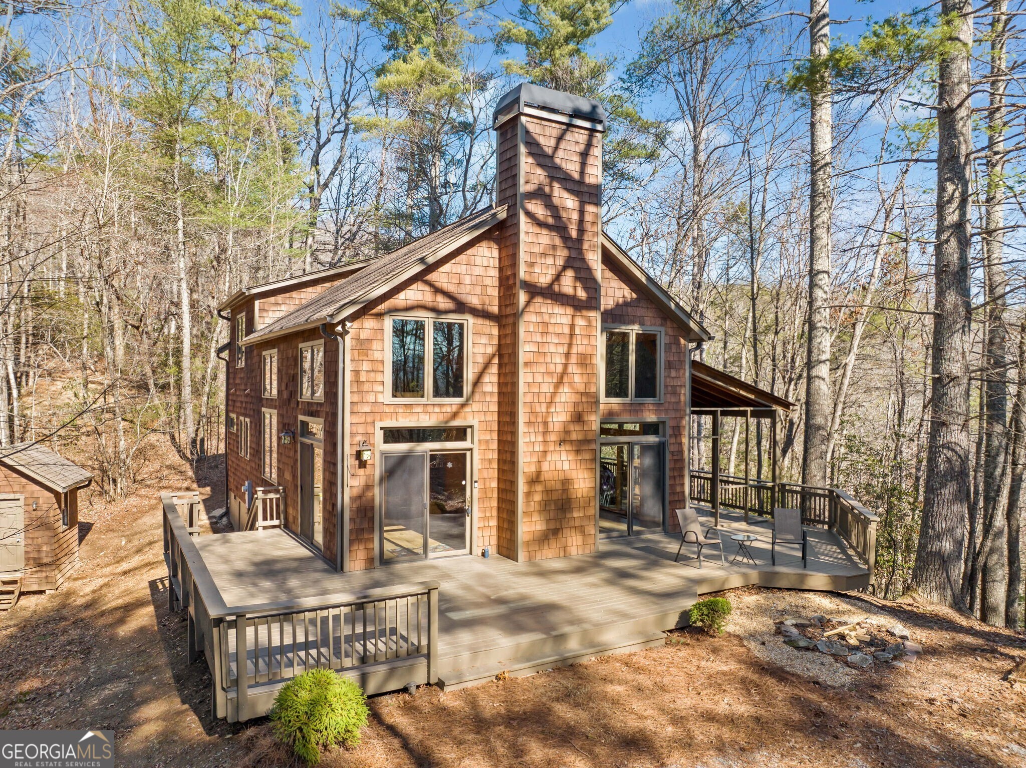572 Nichols Branch LN