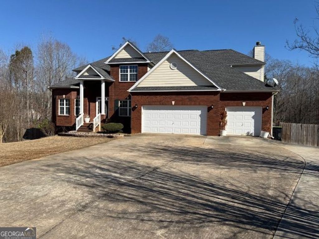 Photo of 1209 Pendley Point, Hampton, GA 30228 (MLS # 10681933)