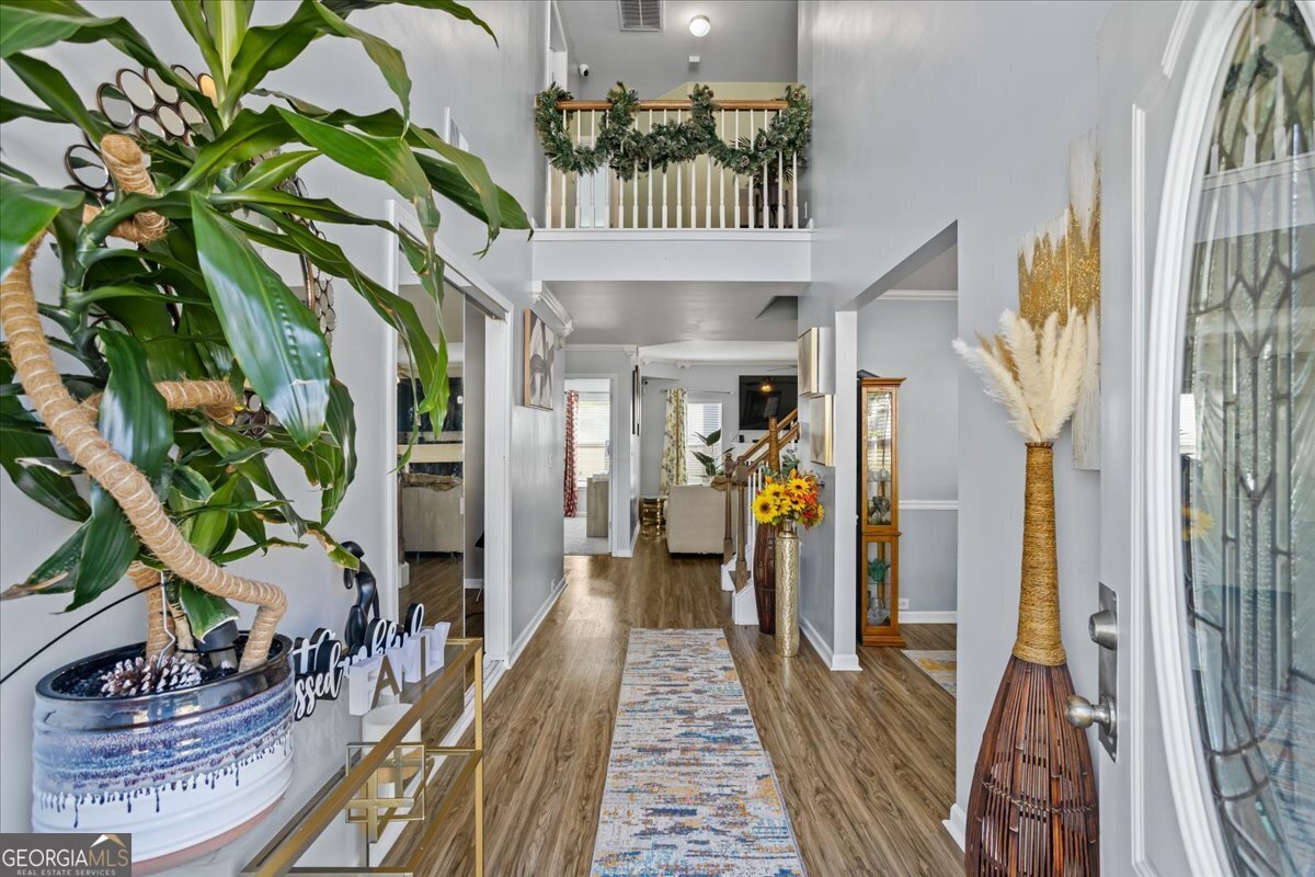 543 WALNUT WAY