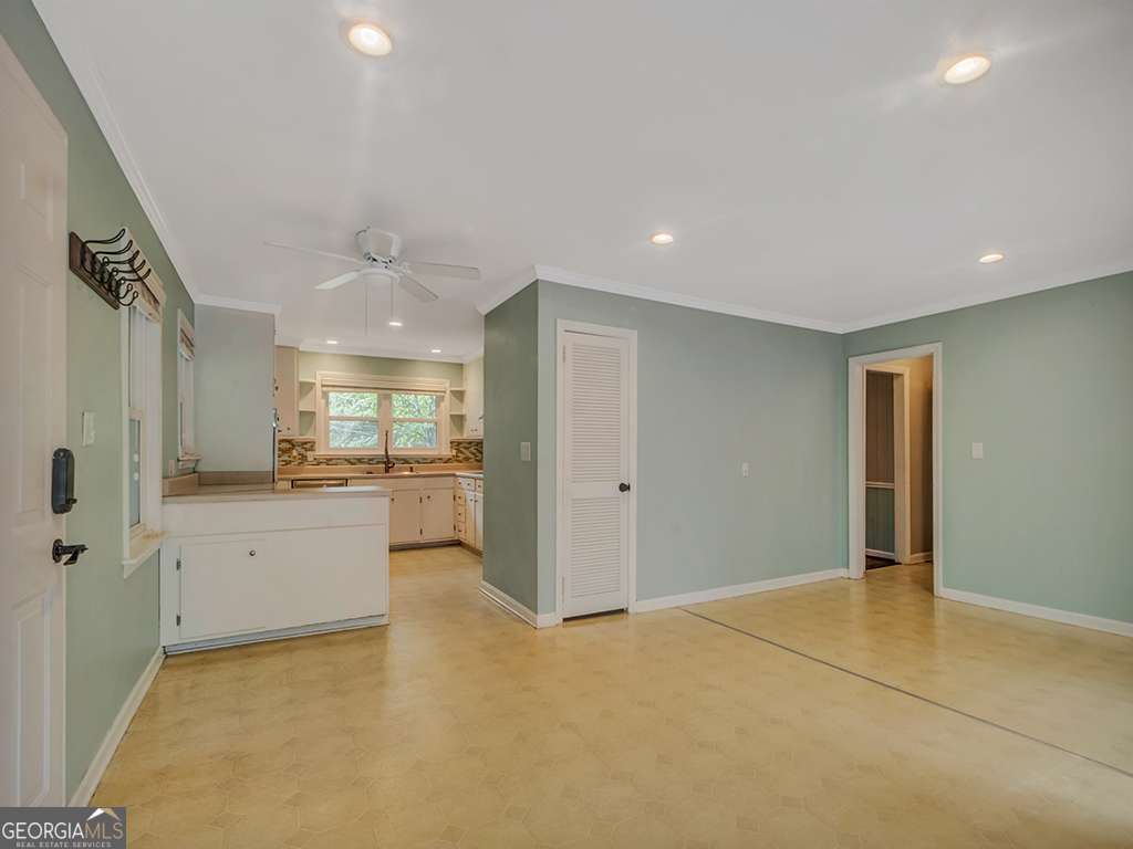 Fountainbleau - Residential Lease