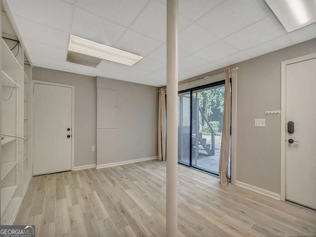 Fountainbleau - Residential Lease