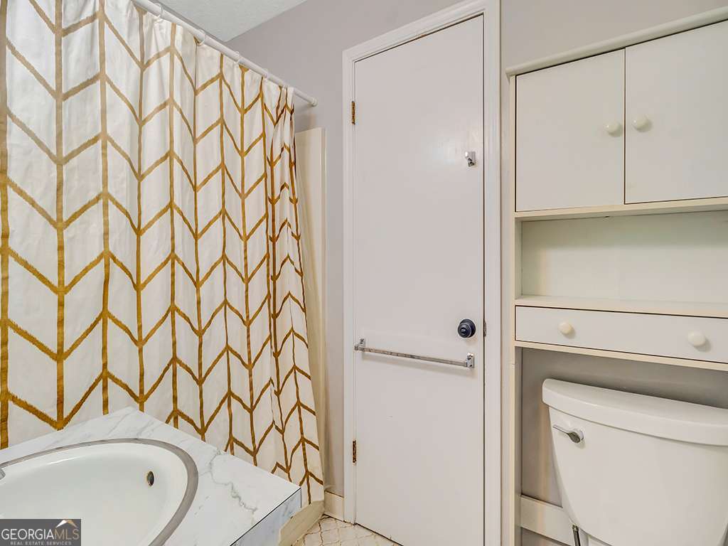 Fountainbleau - Residential Lease