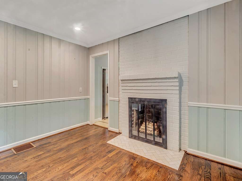 Fountainbleau - Residential Lease