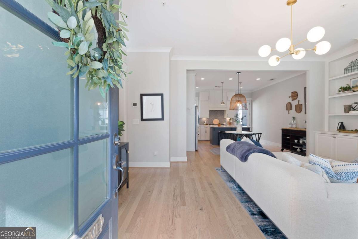 228 Dawson Dr