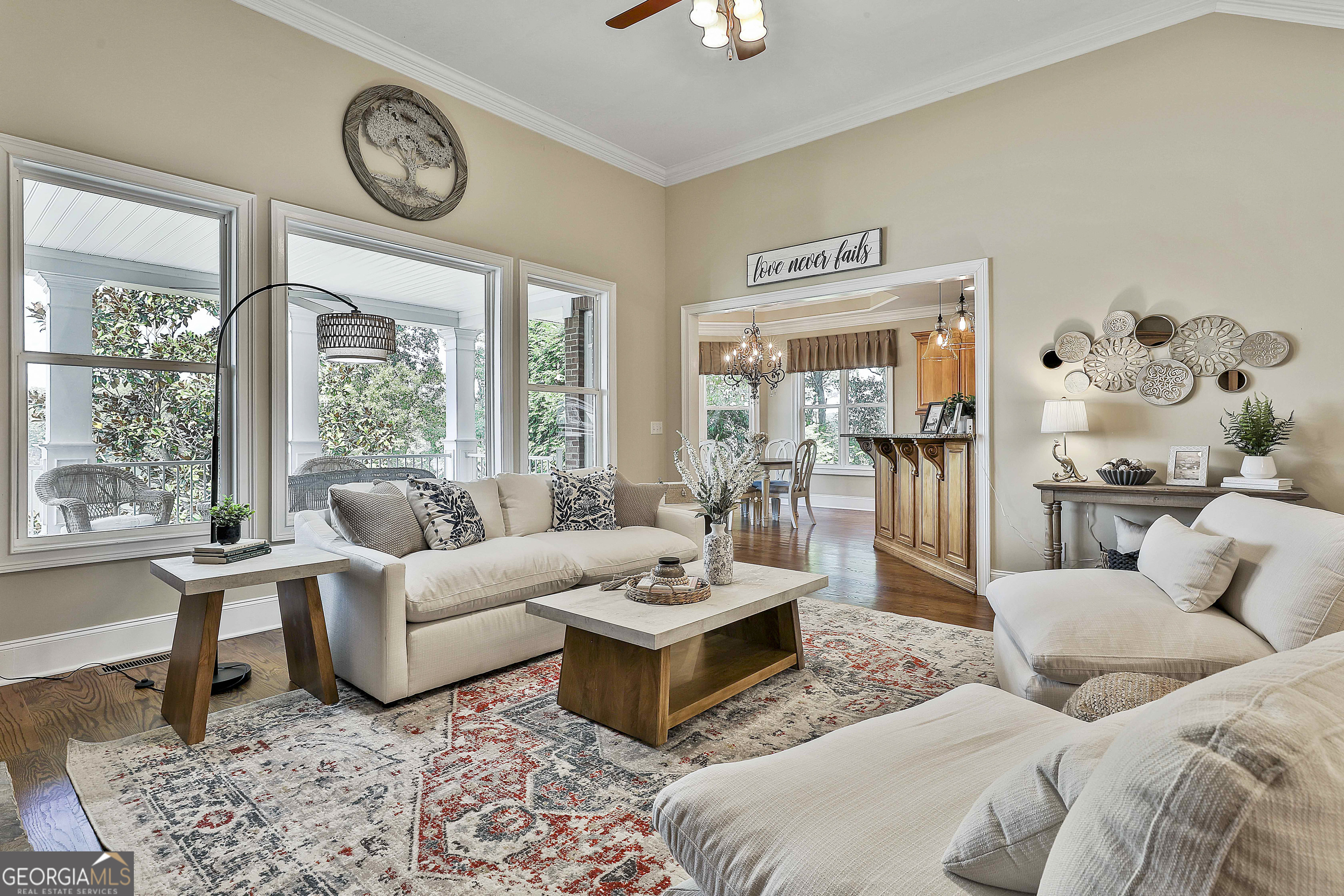 Newnan, Georgia 30263, United States, 5 Bedrooms Bedrooms, ,5 BathroomsBathrooms,Residential,Active,211743