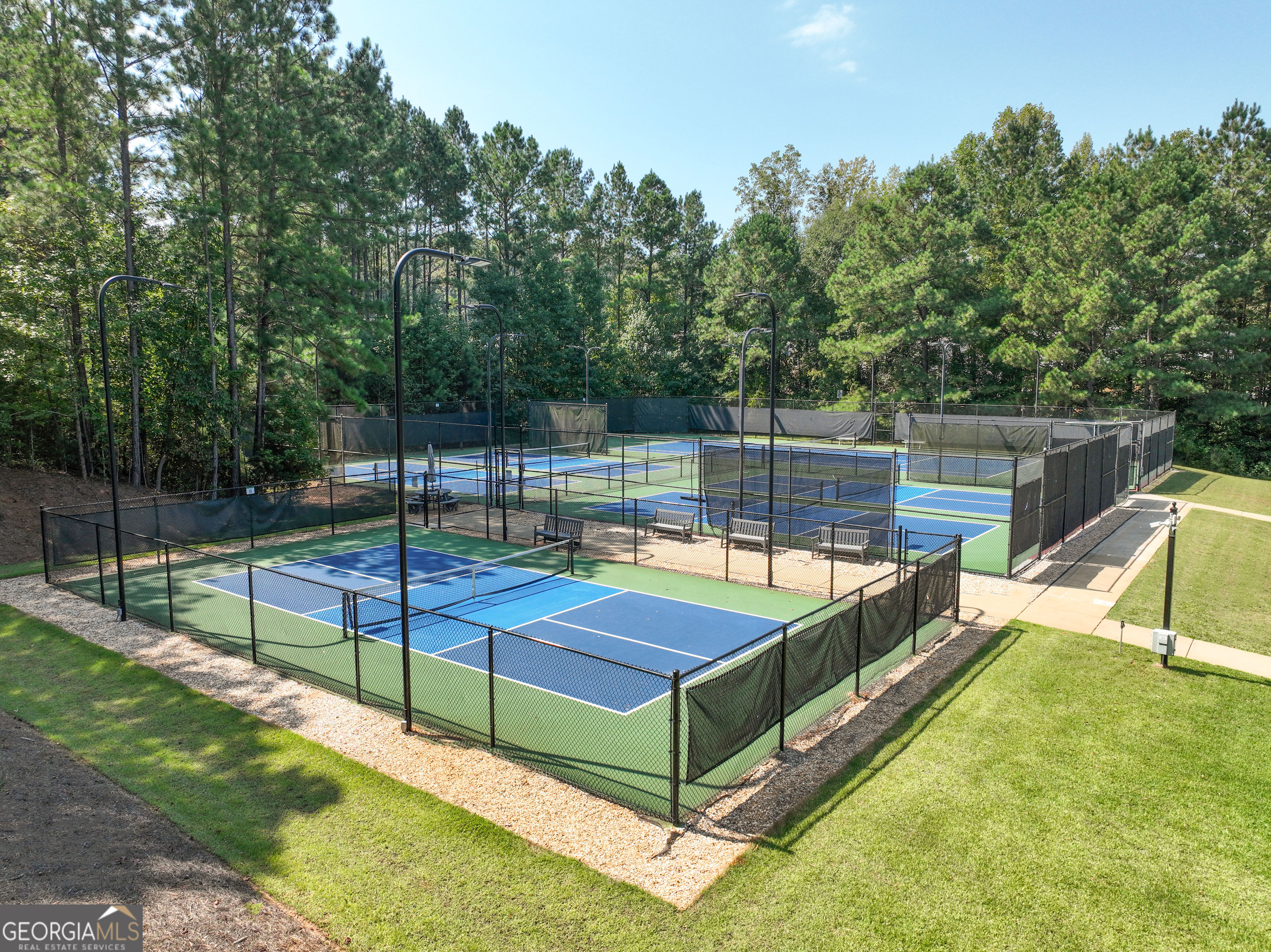 Newnan, Georgia 30263, United States, 5 Bedrooms Bedrooms, ,5 BathroomsBathrooms,Residential,Active,211743