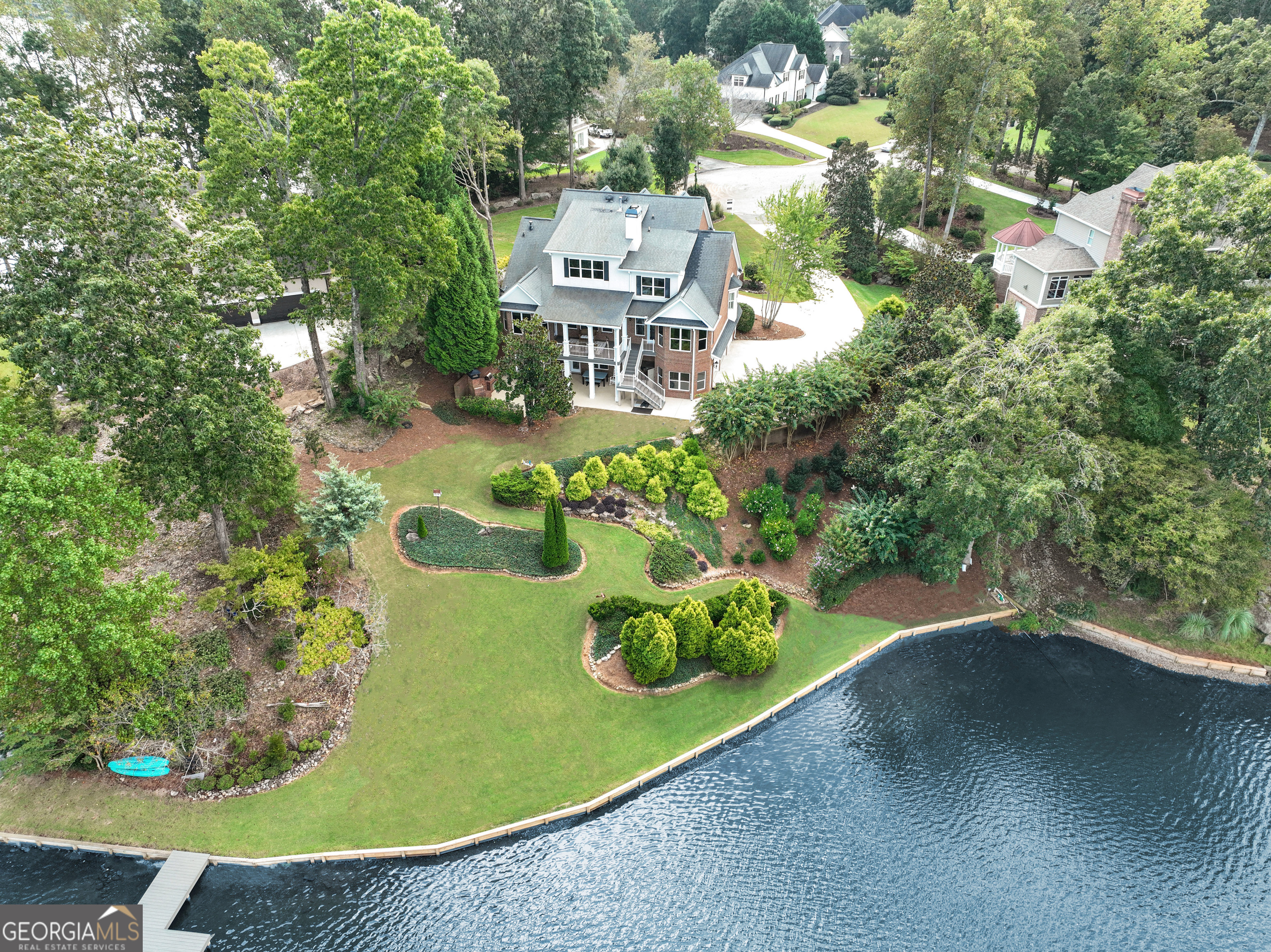 Newnan, Georgia 30263, United States, 5 Bedrooms Bedrooms, ,5 BathroomsBathrooms,Residential,Active,211743