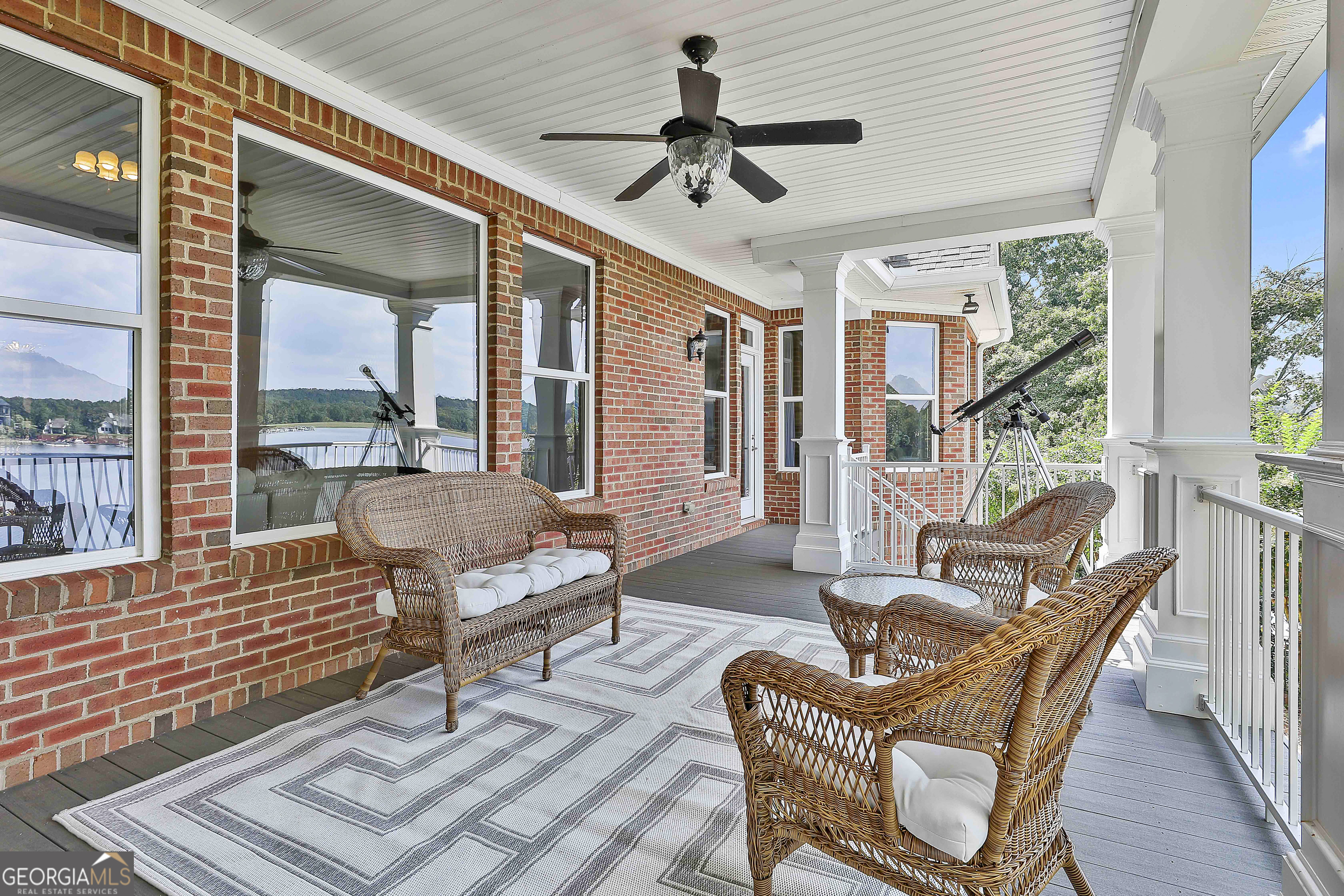 Newnan, Georgia 30263, United States, 5 Bedrooms Bedrooms, ,5 BathroomsBathrooms,Residential,Active,211743