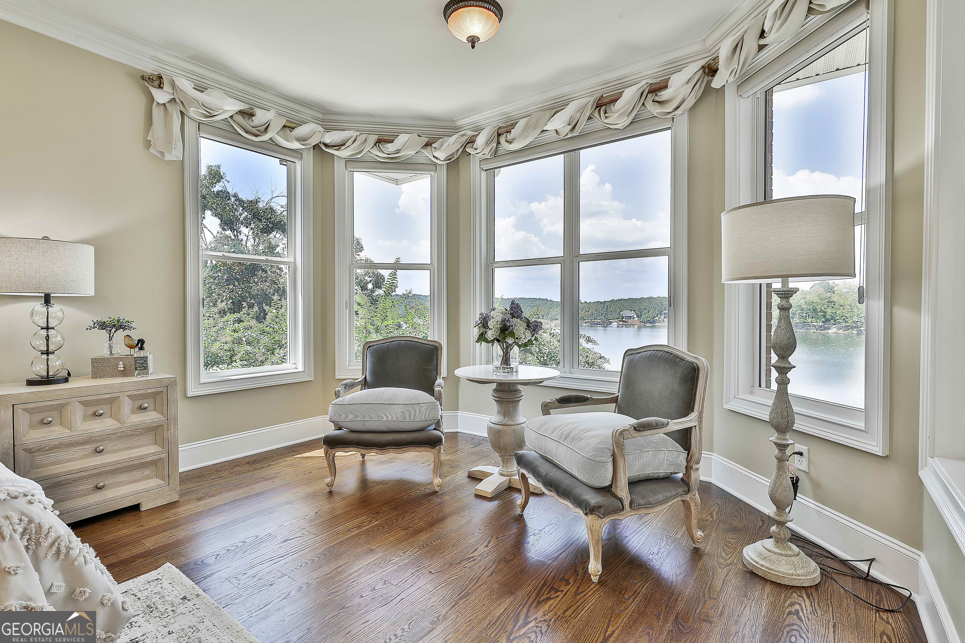 Newnan, Georgia 30263, United States, 5 Bedrooms Bedrooms, ,5 BathroomsBathrooms,Residential,Active,211743