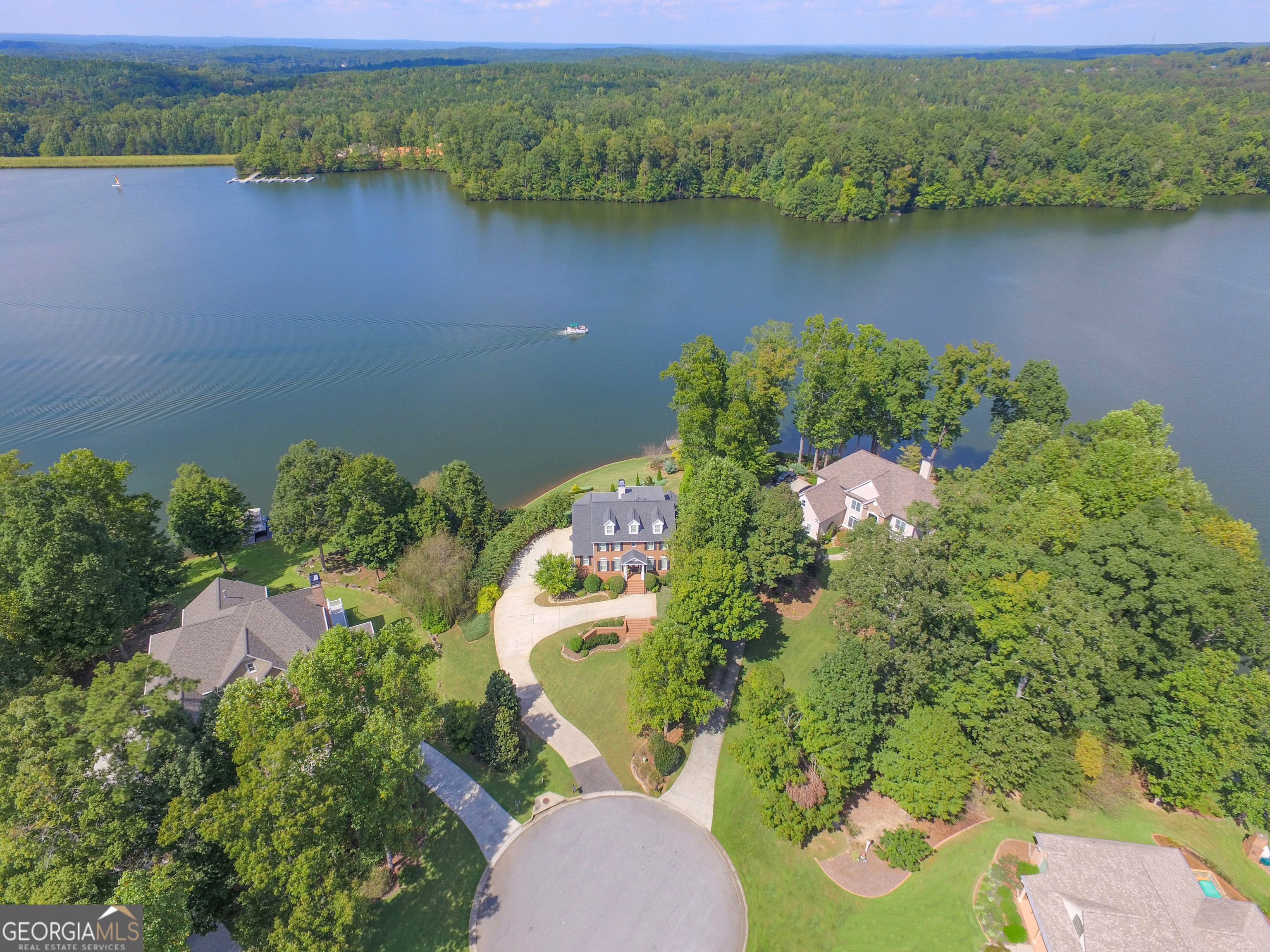 Newnan, Georgia 30263, United States, 5 Bedrooms Bedrooms, ,5 BathroomsBathrooms,Residential,Active,211743