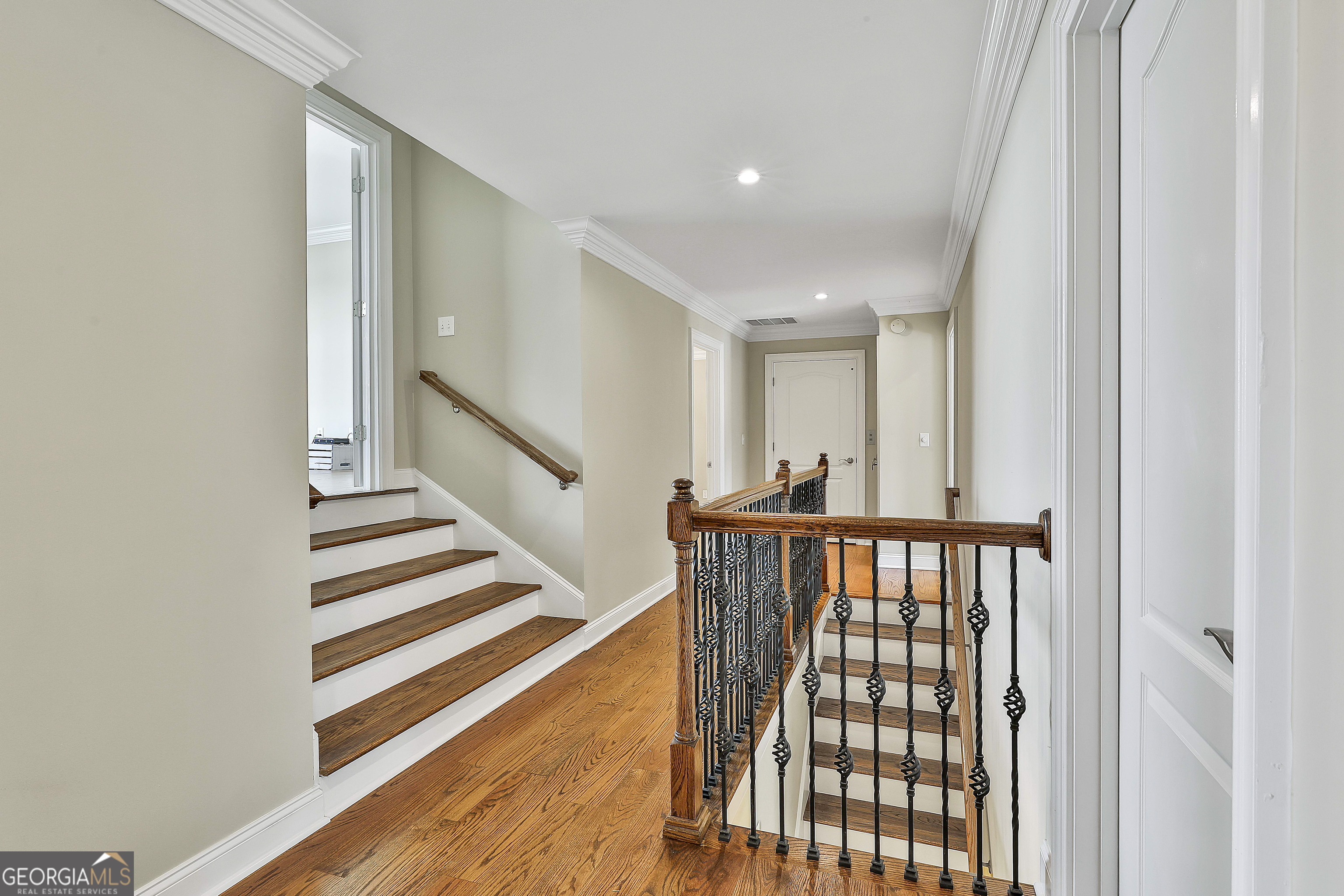 Newnan, Georgia 30263, United States, 5 Bedrooms Bedrooms, ,5 BathroomsBathrooms,Residential,Active,211743