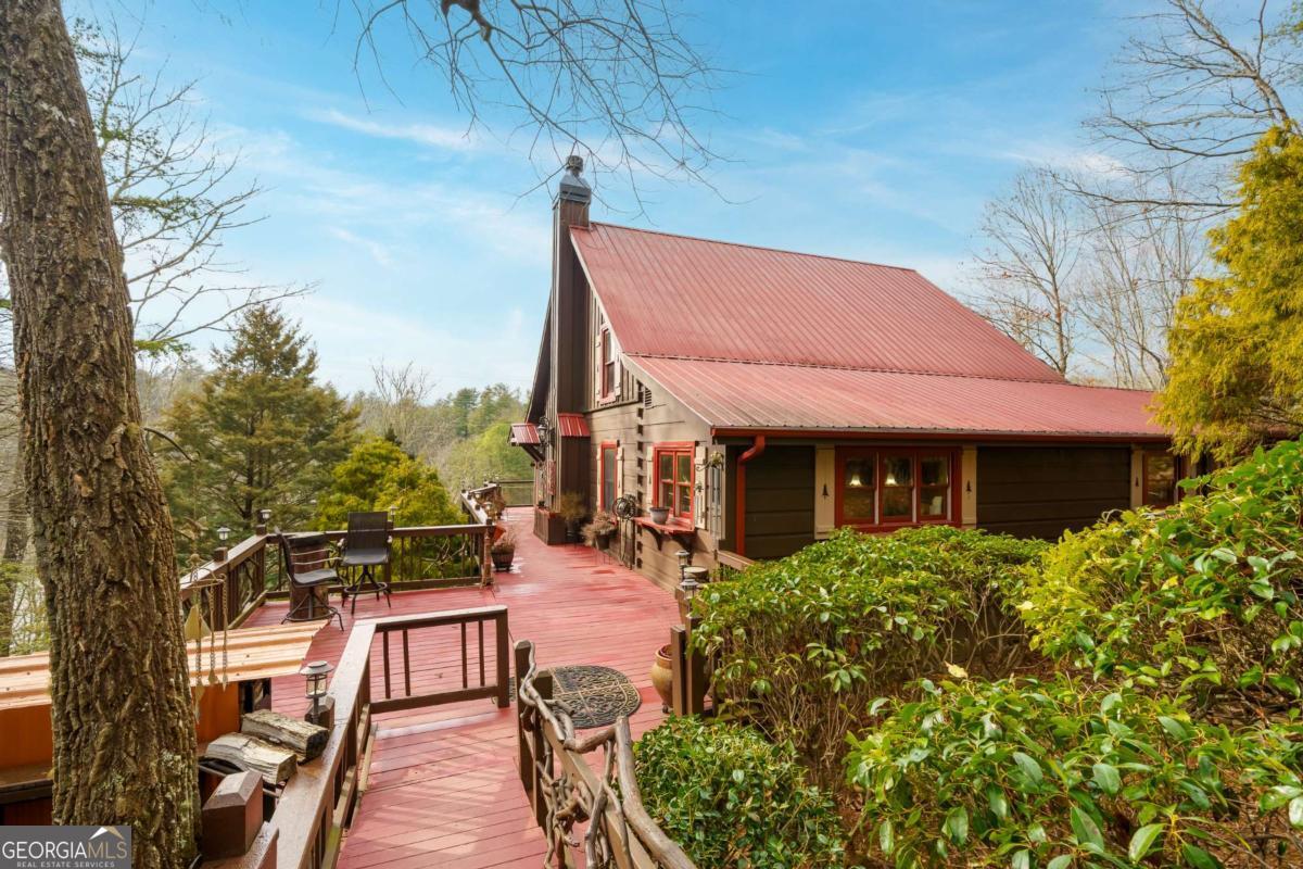 246 Adams CIR