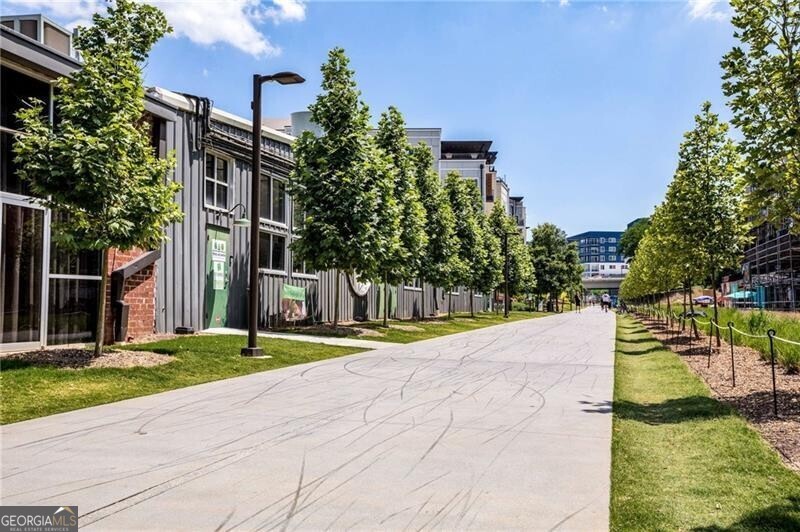 330 McGill Place - Residential