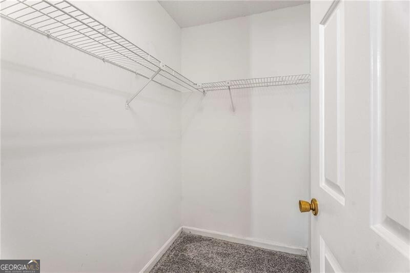 330 McGill Place - Residential