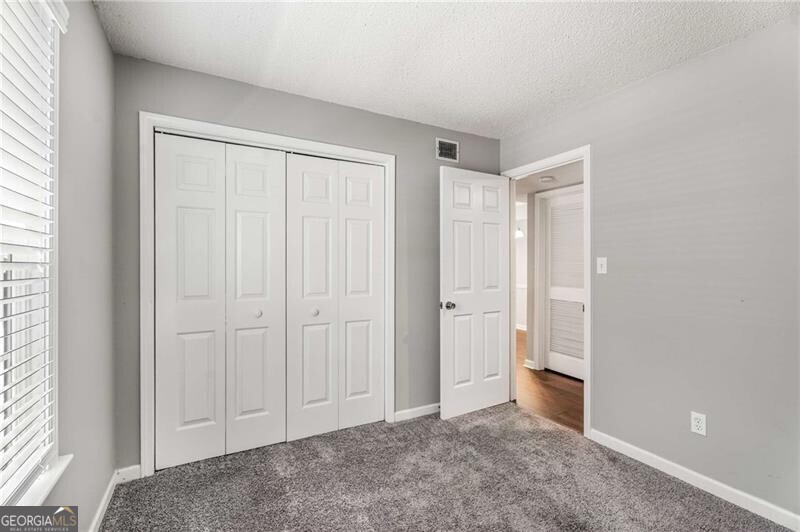 330 McGill Place - Residential