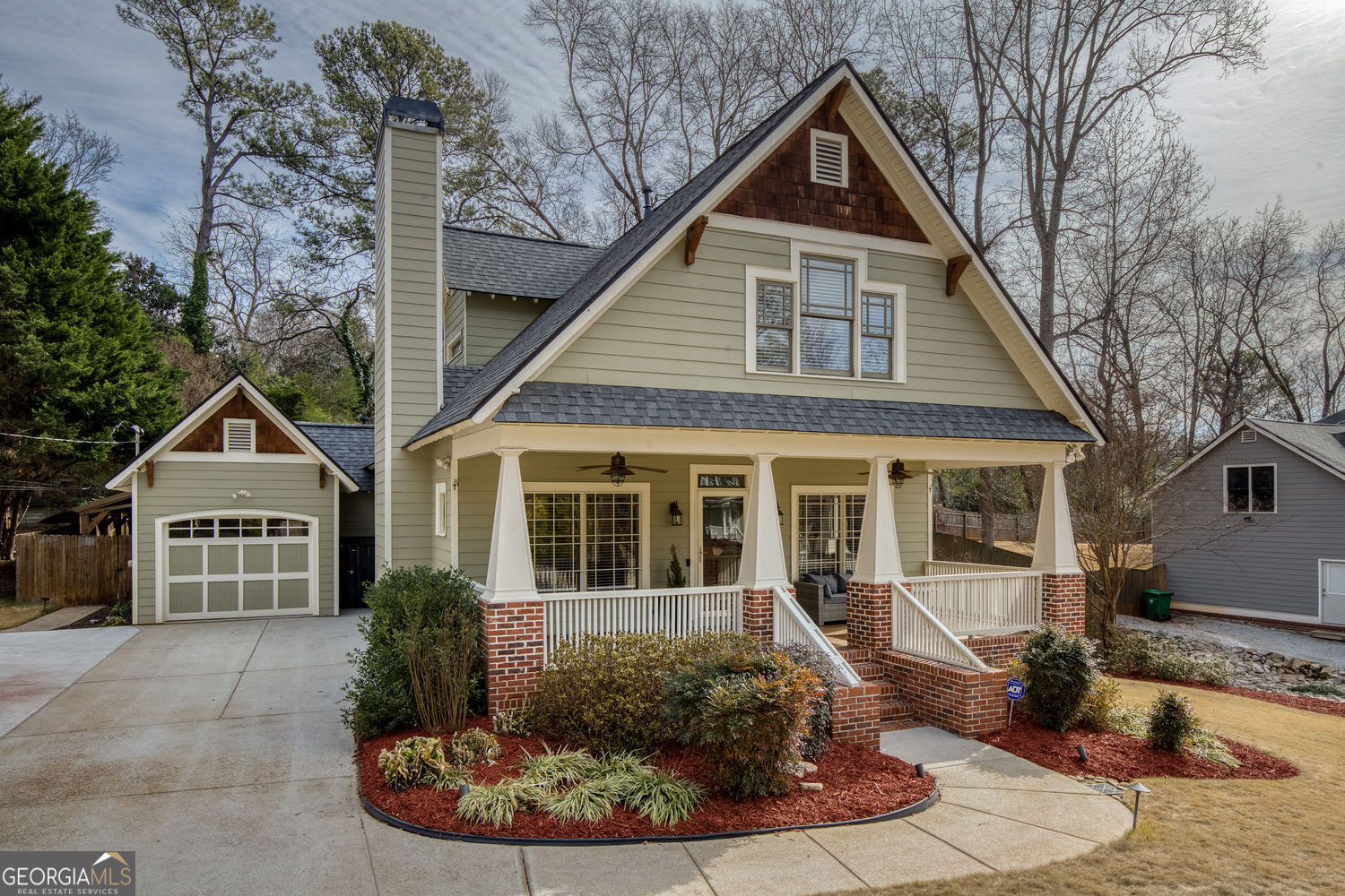 2110 Stockbridge DR SE