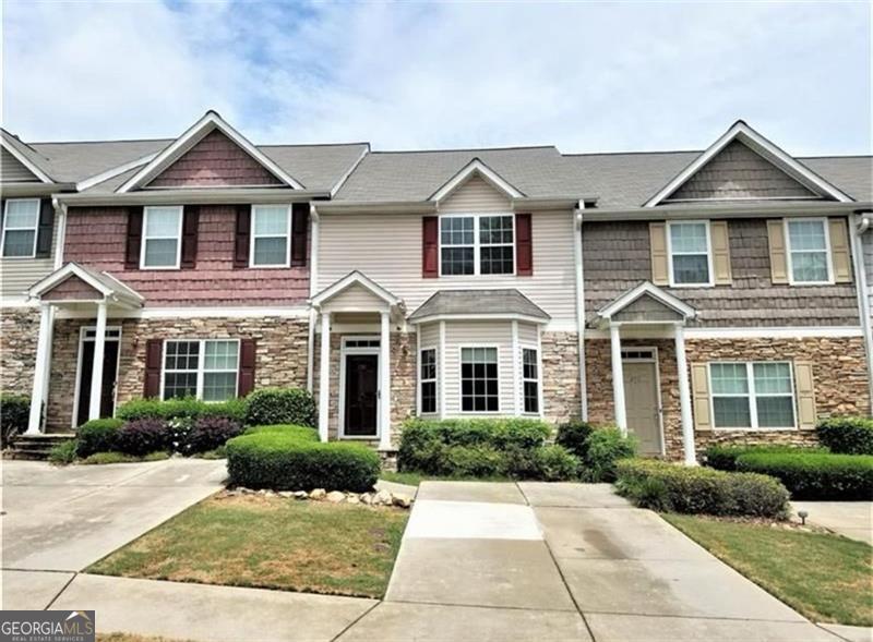 251 DERBY CT