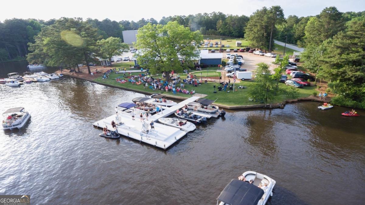 Harbor Club - Residential