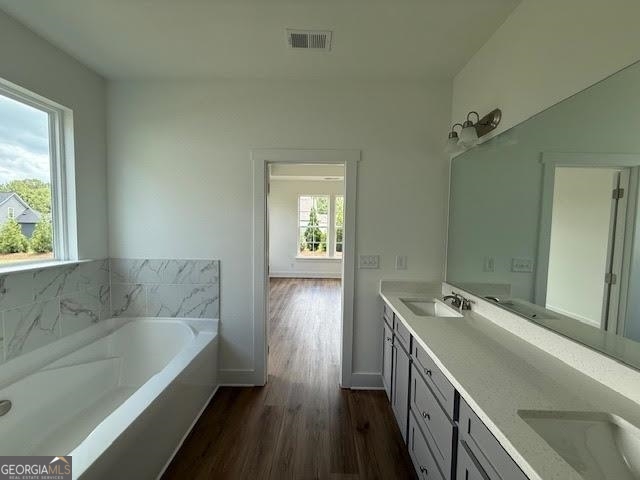 Harbor Club - Residential