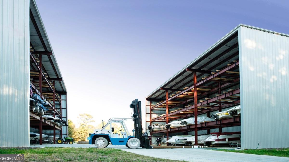 Harbor Club - Residential